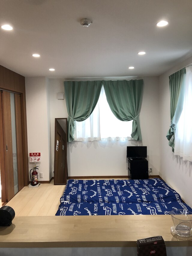 金澤八旅　金色　