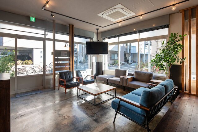 rakuna Inn 和 Honjo-Azumabashi