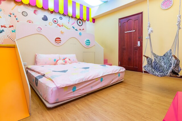 Funny Eggs Guest House