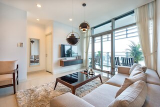 サイゴン ファイネスト - パノラマ スイート イン セントラル D1