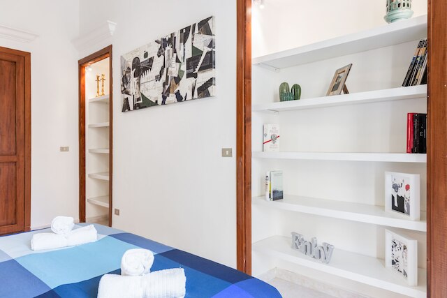 ラ フィネストラ ス ガリバルディ