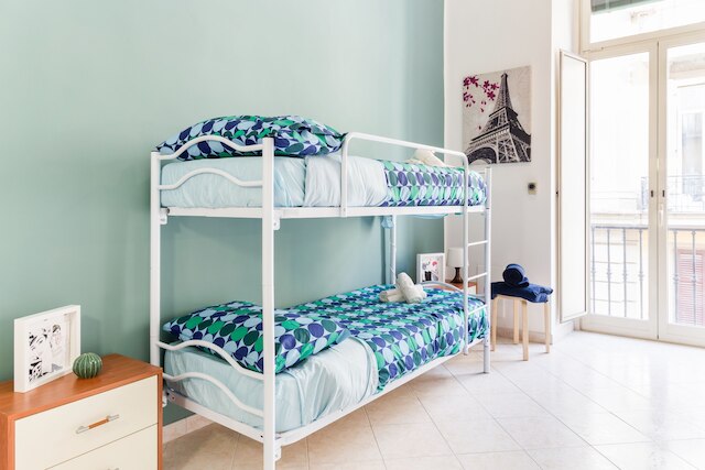 ラ フィネストラ ス ガリバルディ