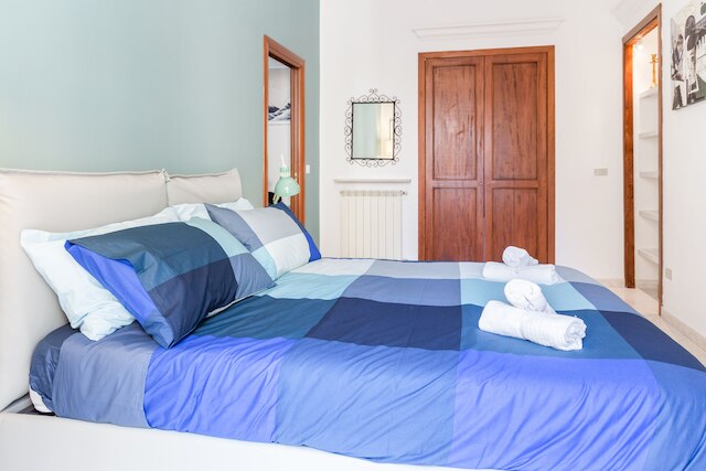 ラ フィネストラ ス ガリバルディ