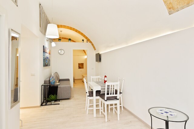 サン ニコラ カーサ クレメンテ アパートメント