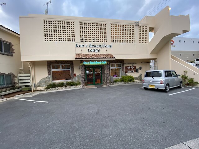 Beach House 1 & Private Beach