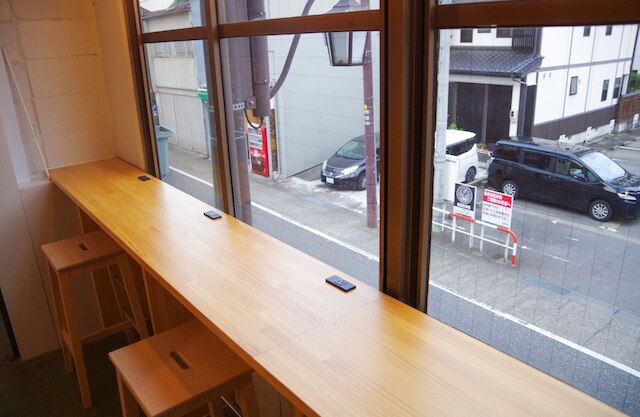 トラベラーズ ハウス ルーツ - ホステル