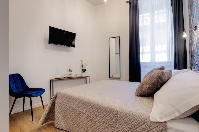 ザ ベニュ システィーナ