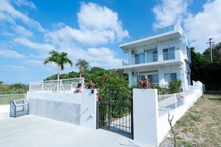 Blue Moon in 瀬底島