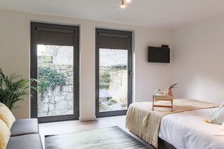 トリインド 5  サマサル トリンダーデ アパートメンツ #5 ネクスト トゥ アリアドス !