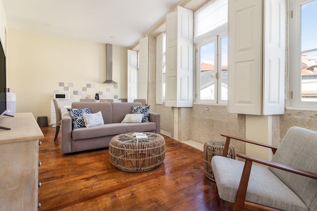 ナダ06  ファイサマ アパートメンツ デュプレックス ウィズ 2 ベッドルームズ