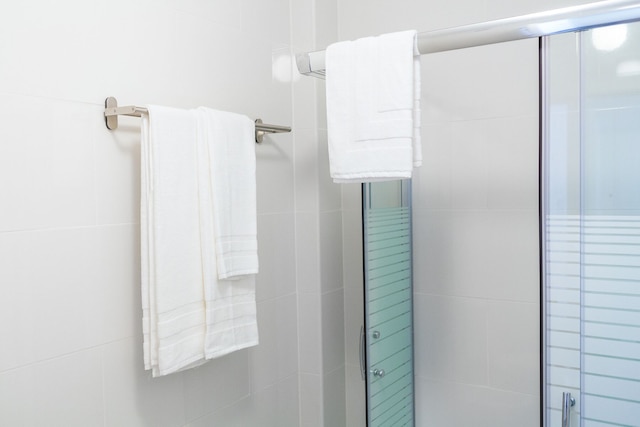 トリインド4  サマサル トリンダーデ アパートメンツ #4 ネクスト トゥ アリアドス