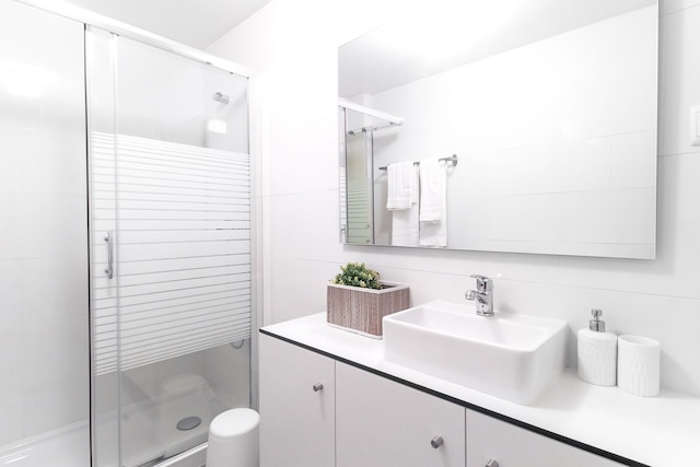 トリインド4  サマサル トリンダーデ アパートメンツ #4 ネクスト トゥ アリアドス