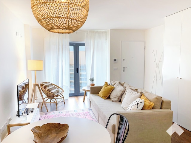 コリミ  ザ ウォンドルス アパートメント ネクスト トゥ アベニー アリアドス