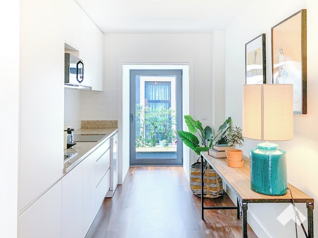 コリミ  ザ ウォンドルス アパートメント ネクスト トゥ アベニー アリアドス