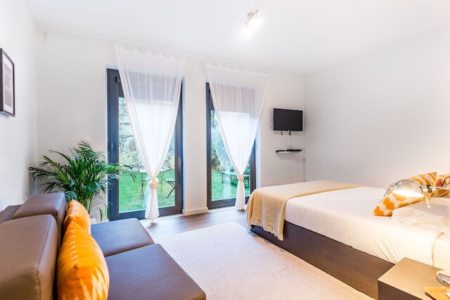 トリインド 3  サマサル トリンダーデ アパートメンツ #3 ウィズ ガーデン