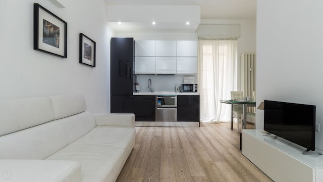 イタリアンウェイ - コルソ ジェノバァ 27 A