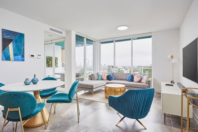 ラグジュリアス 2 ベッド 2 バス アパートメント ウィズ パーキングッ@ サウスポート