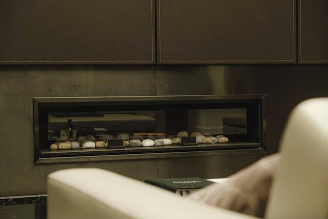 モダン リビィングッ@ コリンズ セントロ ロケーション 2 ベッドRム