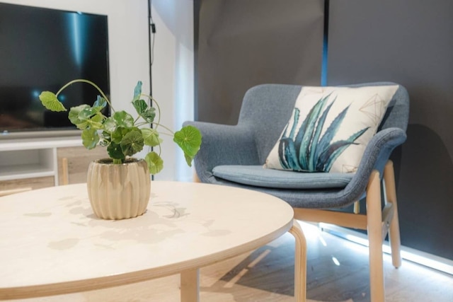 モダン リビィングッ@ コリンズ セントロ ロケーション 2 ベッドRム