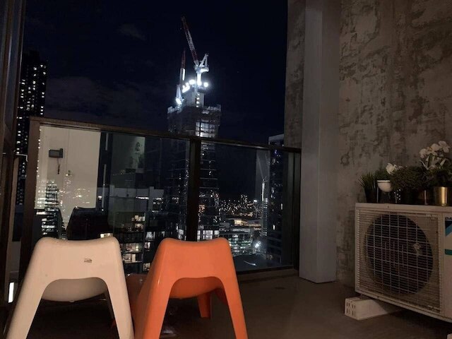 コージー ジェム ウィズ プールジム イン メル CBアDッ サザンクロス