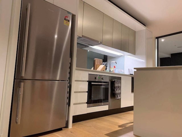 コージー ジェム ウィズ プールジム イン メル CBアDッ サザンクロス