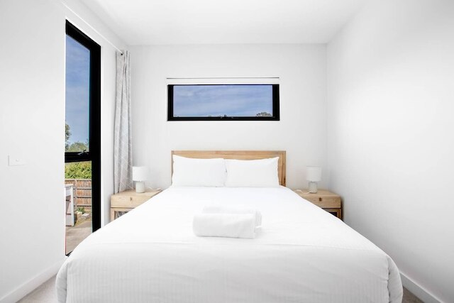 デザイナー テイスト 2 ベッドルーム タウンハウス ットホーソーン