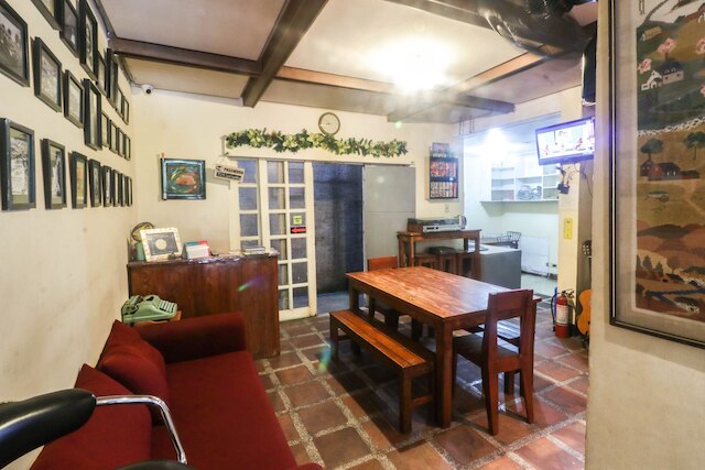 カムニン ホステル