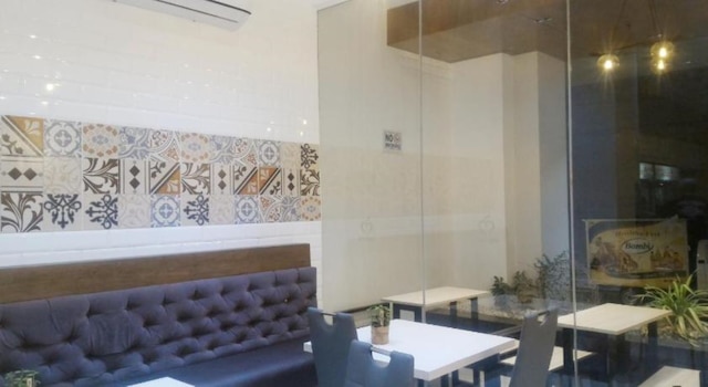 ホーム ステイズ A バイ シイア イン セブ シティ