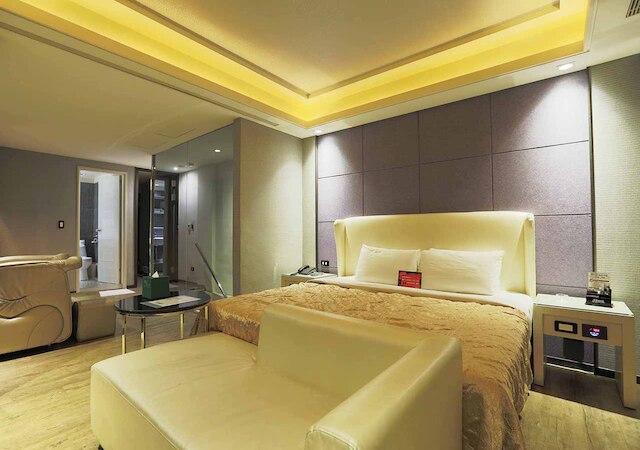 Royal Group Motel Buo Ai Branch