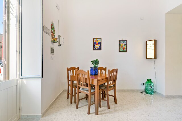 コルソ デイ ミレ レイルウェイ アパートメント