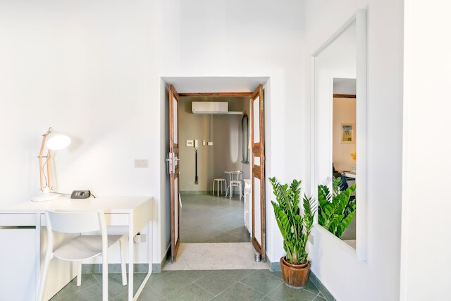 スタイリッシュ フラット マクエダ