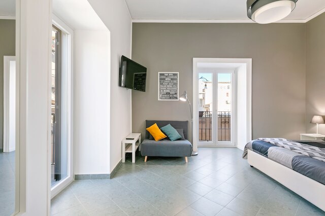 スタイリッシュ フラット マクエダ