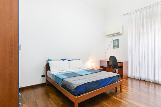 ヴィットリオ エマニエレ & ヴィア ローマ カラフル アパートメント