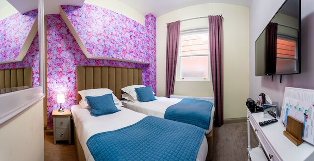 ザ グリフィン ベル ホテル ヴォクソール