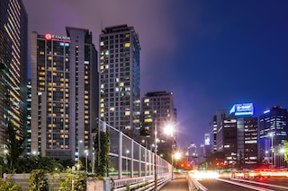 Ramada Hotels & Suites Seoul Namdaemun