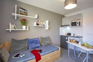 ネメア ボー ザール