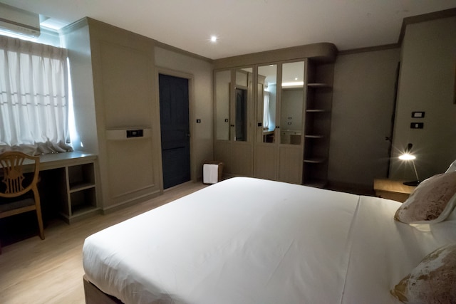 グラモラス ピースフル アパート 2ッドルーム 2 バA センター ウパーキン 7 ミンズ トゥ BTS フリー WIFI