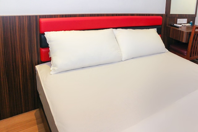 OYO 90027 ハッピー ホテル