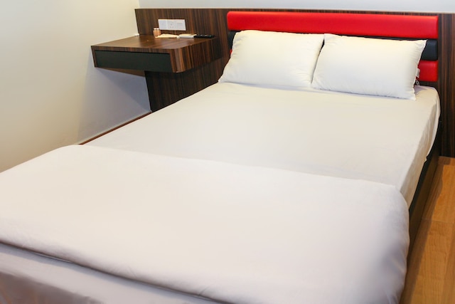 OYO 90027 ハッピー ホテル