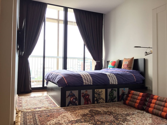 プライス2 スペース4、500m Bts、ルーフトッププール、高速Wifi