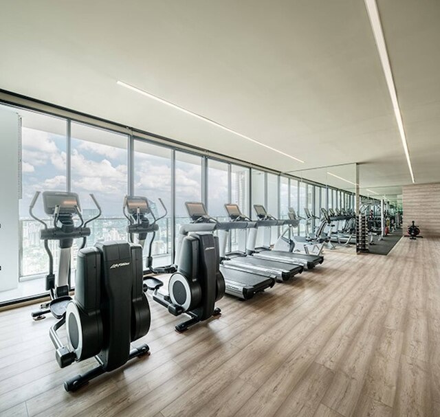 1 ベッドルーム パーク24 ラックス コンド シティ センター 500m BTS E5 スカイトップ プール