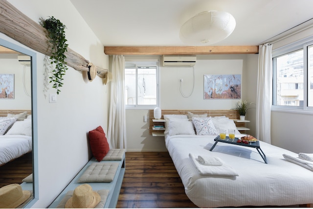 モダン ロフト リトリート ウィズ ルーフトップ バイ シー エヌ レント