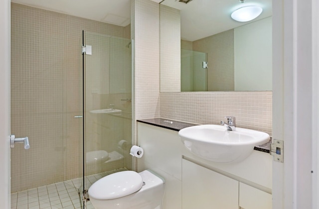 ノース ナピア コーポレート アパートメント