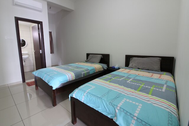 コタ ラクサマナ コンフォータブル クラウド バイ ステップ イン