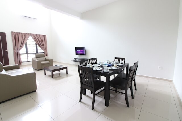 コタ ラクサマナ コンフォータブル クラウド バイ ステップ イン