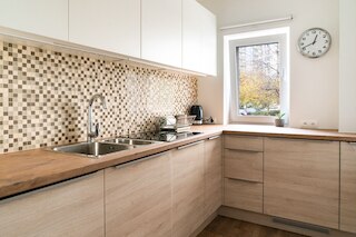 ワルシャワ コンシェルジ サスカ