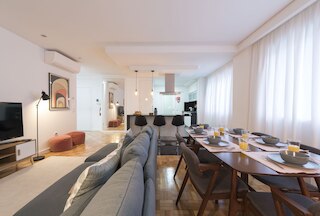 ブルーノズ ダウンタウン アパートメント