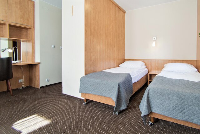 ワルシャワ - アパートメンツ アパルタメンティ サディバ