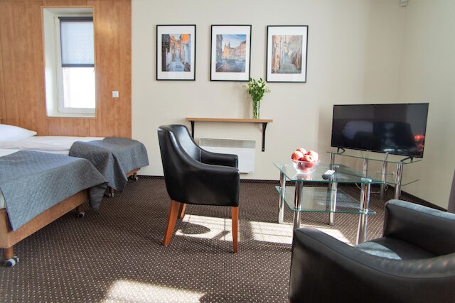 ワルシャワ - アパートメンツ アパルタメンティ サディバ