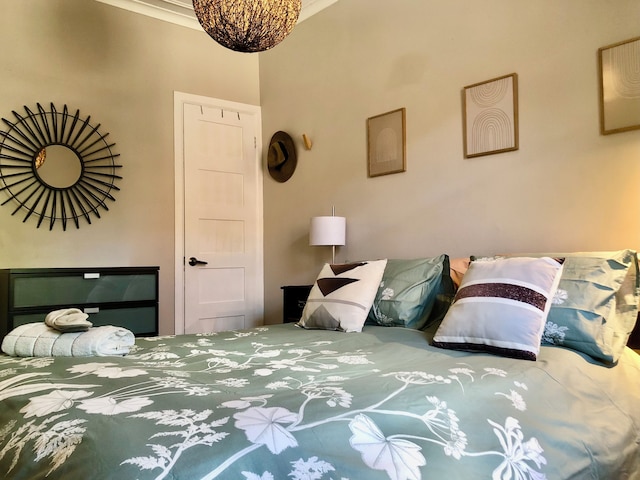 精巧でモダンなロフト